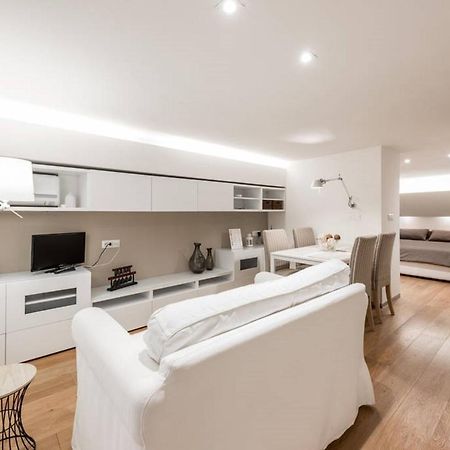 Artist Loft House Bed & Breakfast Бари Екстериор снимка