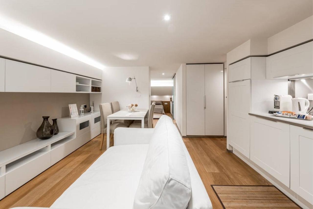 Artist Loft House Bed & Breakfast Бари Екстериор снимка